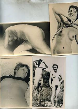Seller image for 4 private Amateur-Aufnahmen. for sale by Klaus Kreitling
