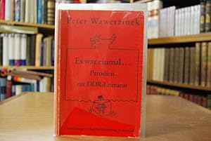 Image du vendeur pour Es war einmal . Parodien zur DDR-Literatur. Mit einem Comic von Bernd Fraedrich mis en vente par Gppinger Antiquariat