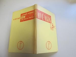 Immagine del venditore per Successful movie making venduto da Goldstone Rare Books