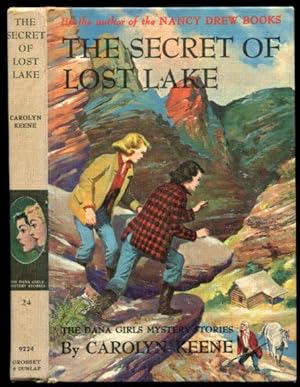 The Secret of Lost Lake (Dana Girls Mysteries 24)