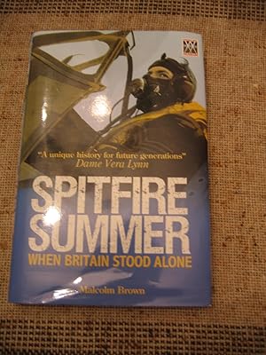 Imagen del vendedor de Spitfire Summer a la venta por Empire Books