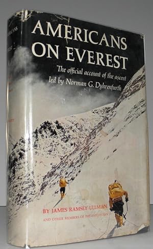 Bild des Verkufers fr Americans on Everest :The Official Account of The Ascent Led By Norman G Dyhrenfurth zum Verkauf von Blind-Horse-Books (ABAA- FABA)