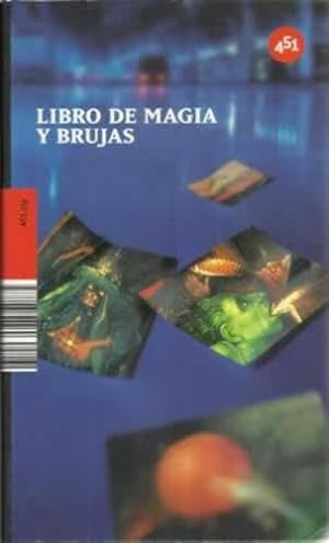 Imagen del vendedor de Libro de maga y brujas a la venta por Librera Cajn Desastre