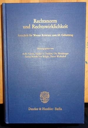 Bild des Verkufers fr Rechtsnorm und Rechtswirklichkeit. Festschrift fr Werner Krawietz zum 60. Geburtstag. zum Verkauf von Eugen Kpper