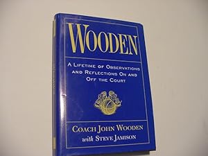 Immagine del venditore per Wooden: A Lifetime of Observations and Reflections On and Off the Court venduto da Daniel Montemarano