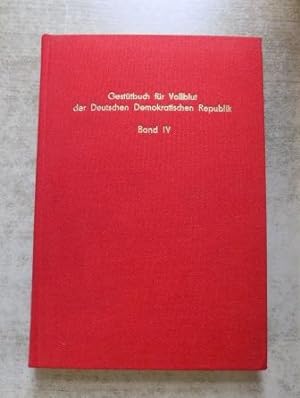 Gestütbuch für Vollblut der Deutschen Demokratischen Republik.