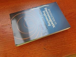 Bild des Verkufers fr Introduction to Electromagnetic Engineering (Dover Books on Electrical Engineering) zum Verkauf von suspiratio - online bcherstube
