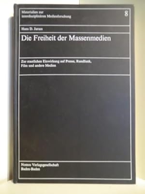 Image du vendeur pour Materialien zur interdisziplinren Medienforschung 8. Die Freiheit der Massenmedien. Zur staatlichen Einwirkung auf Presse, Rundfunk, Film und anderen Medien mis en vente par Antiquariat Weber