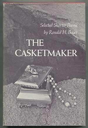 Immagine del venditore per The Casketmaker: Selected Shorter Poems, 1960-1970 venduto da Between the Covers-Rare Books, Inc. ABAA