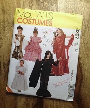 Seller image for McCALL'S SEWING PATTERN: #8307: McCALL'S COSTUMES: Children's & Girls Glamour Costumes: Sise: 3, 4 for sale by 100POCKETS