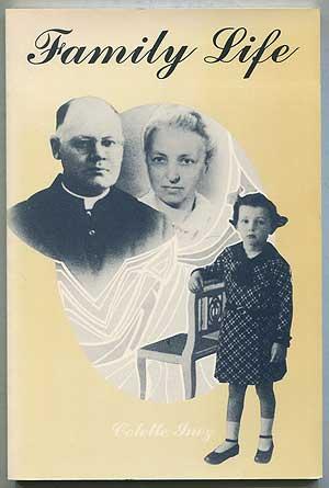 Image du vendeur pour Family Life: Poems mis en vente par Between the Covers-Rare Books, Inc. ABAA