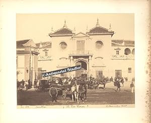 Immagine del venditore per Sevilla. A los Toros!. E. Beauchy Fotf.   Fotografie No. 117. venduto da Antiquariat im Kloster
