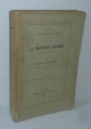 La propriété foncière en Égypte. Institut égyptien. Le Caire. Imprimerie Nationale de Boulaq. 1883.