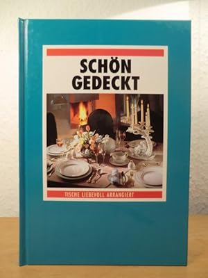 Bild des Verkufers fr Schn gedeckt. Tische liebevoll arrangiert zum Verkauf von Antiquariat Weber