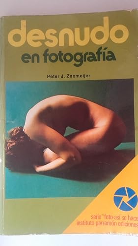 Imagen del vendedor de Desnudo en fotografa a la venta por Librera Ofisierra