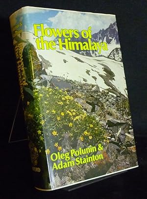 Bild des Verkufers fr Flowers of Himalaya. By Oleg Polunin and Adam Stainton. Drawings by Ann Farrer. zum Verkauf von Antiquariat Kretzer