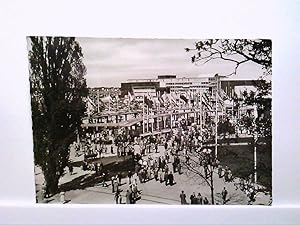 AK Hannover, Messegelände, Personen, Panorama, Gebäude, Stempel Deutsche Industrie Messe, 1955, E...