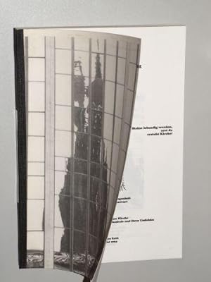 Bild des Verkufers fr Kirche im Fadenkreuz: Immobilie fr den unendlichen Gott. Bausteine zum Thema Kirche aus dem Steinbruch der Klner Kathedrale und ihres Umfeldes. zum Verkauf von Antiquariat Lehmann-Dronke