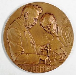 Bild des Verkufers fr Medaille: Ehrlich-Hata, 1912. Geschaffen von Franz Kounitzky. zum Verkauf von Antiq. F.-D. Shn - Medicusbooks.Com