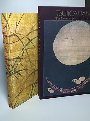 Immagine del venditore per Tsujigahana: The Flower of Japanese Textile Art venduto da Blue Sky Rare Books