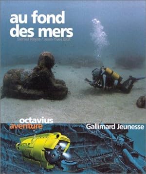 Seller image for Au fond des mers for sale by dansmongarage