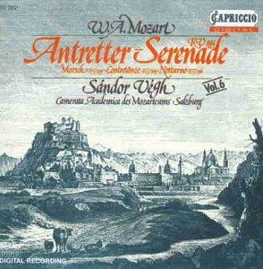 Mozart : Antretter Serenade KV 185 / March KV 189 / Contredanses KV 609 / Notturno KV 286 Camerat...