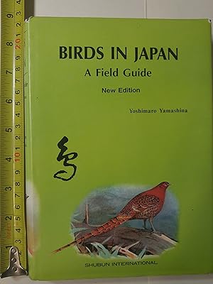 Bild des Verkufers fr Birds in Japan, A Field Guide zum Verkauf von Early Republic Books