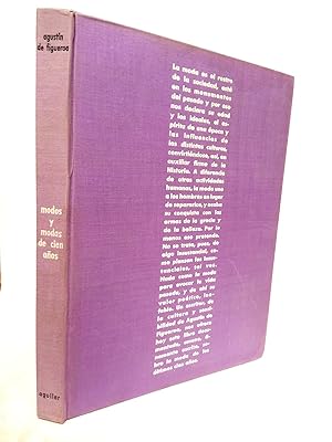 Seller image for Modos y Modas de cien a�os. Con 390 ilustraciones y 8 l�minas a todo color for sale by Librer�a Miguel Miranda