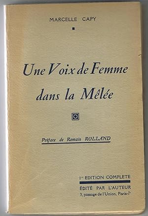 Une voix de femme dans la mêlée