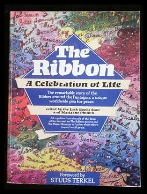 Seller image for The Ribbon A Celebration of Life for sale by ANTIQUARIAT Franke BRUDDENBOOKS