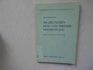 Bild des Verkufers fr Die deutschen Film- und Fernseh-Hochschulen. Bericht und Dokumente zu ihrer Planung, im Auftrage der Deutschen Gesellschaft fr Film- und Fernsehforschung. Neue Beitrge zur Film- und Fernsehforschung, Bd. 7. zum Verkauf von Antiquariat Bookfarm