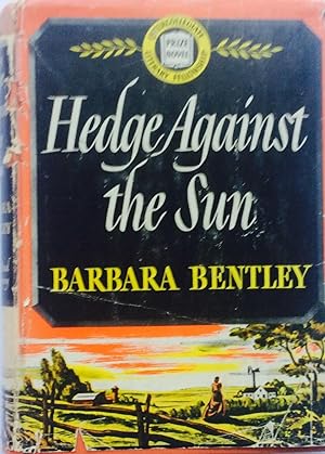 Imagen del vendedor de Hedge Against the Sun a la venta por Jay's Basement Books