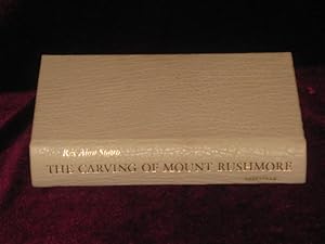 Bild des Verkufers fr [Binding] THE CARVING OF MOUNT RUSHMORE (Bound in Full Beige Buffalo Hide) zum Verkauf von Charles Parkhurst Rare Books, Inc. ABAA