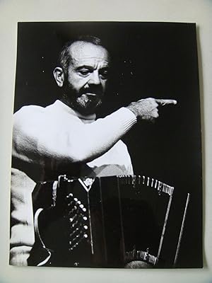 Imagen del vendedor de Astor Piazzolla a la venta por Cabalgando en un Silbido