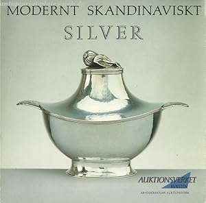 Imagen del vendedor de Modernt Skandinaviskt. Silver. a la venta por Antiquariat-Plate