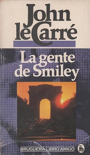 Seller image for La gente de Smiley for sale by Libros Sargantana