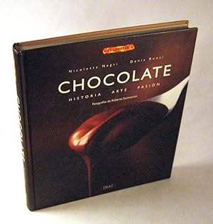 Imagen del vendedor de Chocolate - Historia, Arte, Pasion (Spanish Edition) a la venta por Black Paw Books