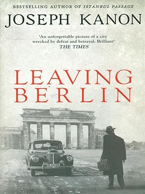 Immagine del venditore per Leaving Berlin venduto da Librodifaccia
