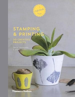 Bild des Verkufers fr Stamping and Printing (A Craft Studio Book) : 20 Creative Projects zum Verkauf von AHA-BUCH