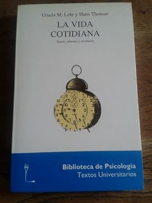 Imagen del vendedor de LA VIDA COTIDIANA : TAREAS, MTODOS, RESULTADOS a la venta por Librera Pramo