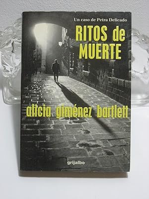 Image du vendeur pour RITOS DE MUERTE mis en vente par ALEJANDRIA SEVILLA
