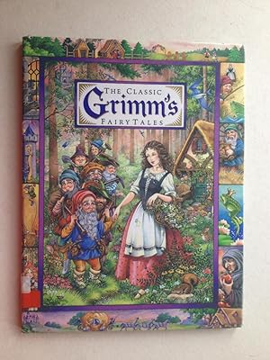 Immagine del venditore per The Classic Grimm's Fairy Tales venduto da Book Souk