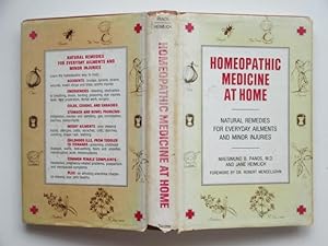 Immagine del venditore per Homeopathic medicine at home: natural remedies for everyday ailments and minor injuries venduto da Aucott & Thomas