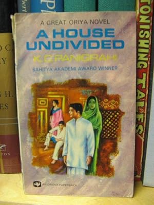 Bild des Verkufers fr A House Undivided (Orient Paperbacks) zum Verkauf von PsychoBabel & Skoob Books