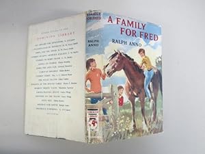 Immagine del venditore per A Family For Fred venduto da Goldstone Rare Books