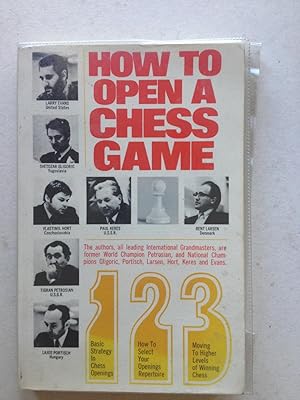 Bild des Verkufers fr How to Open a Chess Game zum Verkauf von Book Souk