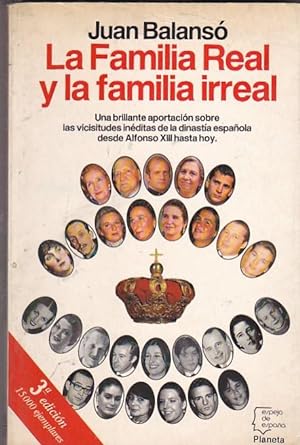 Immagine del venditore per La Familia Real y la familia irreal venduto da LIBRERA GULLIVER