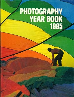 Image du vendeur pour Photography Year Book 1985 mis en vente par Studio Bibliografico Marini