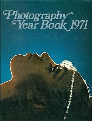 Image du vendeur pour Photography Year Book 1971 mis en vente par Studio Bibliografico Marini