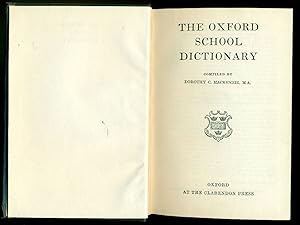 Bild des Verkufers fr The Oxford school dictionary zum Verkauf von Studio Bibliografico Marini